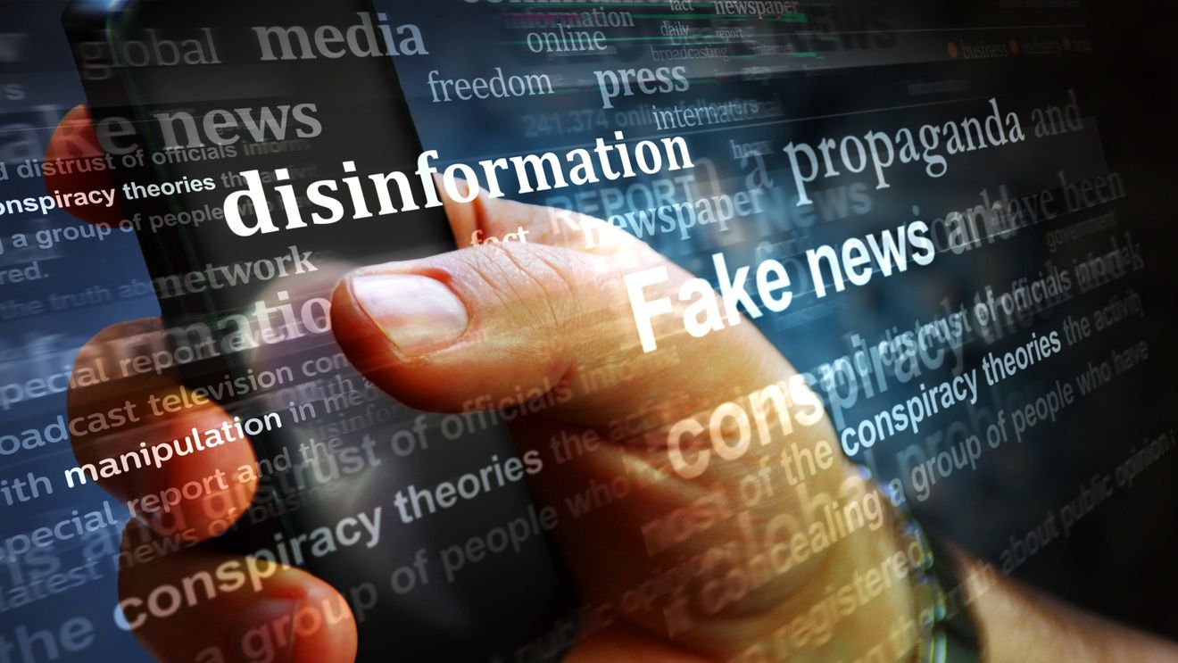 USR: Avem instituţii, dar niciuna nu-şi asumă responsabilitatea pentru oprirea răspândirii dezinformării şi fake news-urilor în România