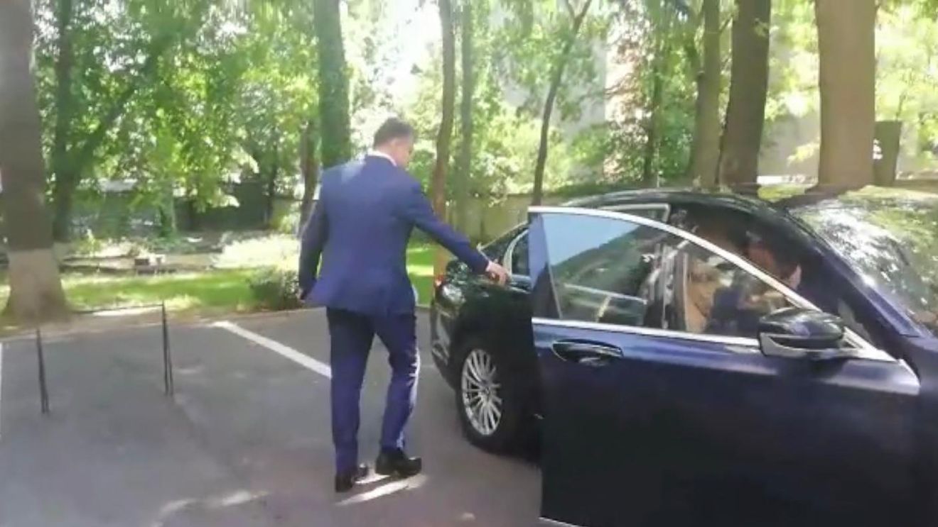 Detalii despre starea de sănătate a lui Marcle Ciolacu: A suferit o criză de lipotimie, se află la analize și e în stare bună