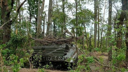 Moscova anunță capturarea unei mici localităţi din estul ţării / Kievul minimizează informația: Cinci case, distruse de ruși