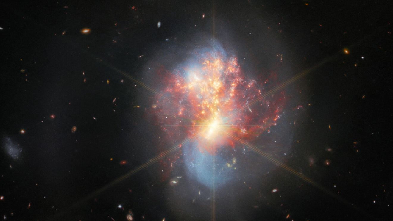 FOTO Imagini excepționale captate de telescopul spaţial James Webb în anul 2022