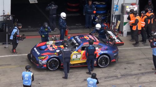 Max Verstappen, locul 37 la Nurburgring după ce o defecțiune mecanică a detronat Mercedesul #3 din postura de lider