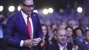 Victor Ponta insinuează că Siegfried Mureșan ar fi agent străin. Fostul premier PSD are și cetățenie turcă, și cetățenie sârbă