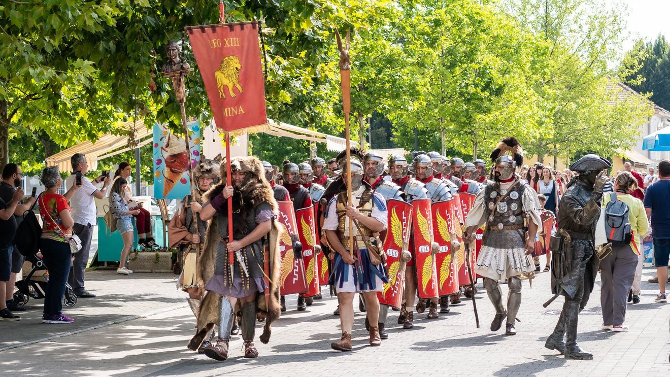 Începe sezonul spectacolelor de reenactment cu daci, romani și gladiatori, la Alba Iulia. Garda Apulum va avea prima reprezentanție în data de 1 mai