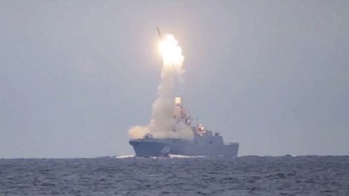 Rusia anunţă finalizarea testării rachetei de croazieră hipersonice Zircon / Putin susținea că o astfel de rachetă poate zbura cu o viteză de nouă ori mai mare decât viteza sunetului