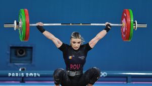 Rezultat fantastic la haltere: Mihaela Cambei, aur și argint la CE, plus record european