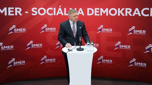 Populistul slovac de stânga Robert Fico anunță o coaliție de guvernare cu extrema dreaptă
