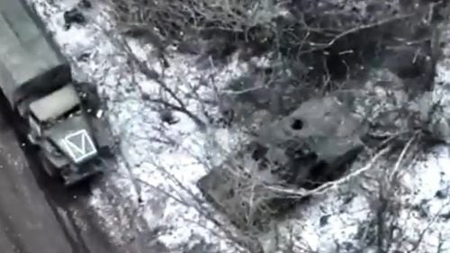 Imagini cu coloana de blindate rusești distrusă - ce s-a întâmplat lângă Vuhledar?