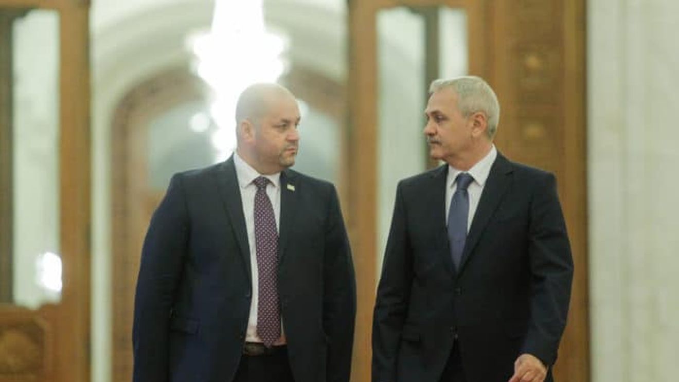Deputatul Dorel Căprar, inculpat într-un dosar penal pentru complicitate la luare de mită și abuz în serviciu, a fost ales preşedinte al PSD Arad / Şedinţa a avut loc deşi conducerea formaţiunii a cerut amânarea