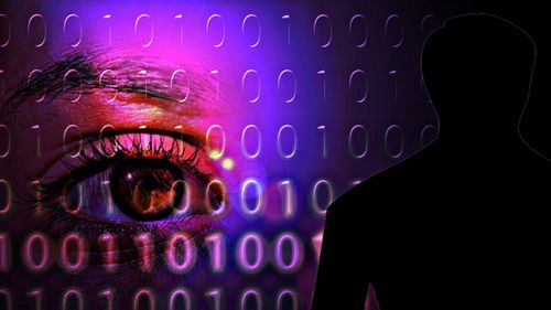 Franța va lua măsuri pentru a bloca accesul minorilor la site-uri pornografice