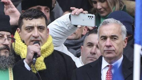 VIDEO Călin Georgescu, propus președinte de onoare al AUR, într-o declarație de anul trecut: Scutul Deveselu este o rușine diplomatică / NATO nu va lua apărarea la nici o țară aliată dacă va fi atacată de Rusia/ Acest club este inexistent