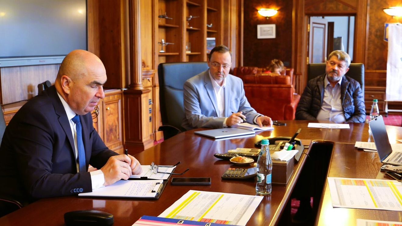 Bolojan, întâlnire la Ministerul Transporturilor cu constructorul Dorinel Umbrărescu și miniștrii Transporturilor și Fondurilor Europene pentru a evita pierderea banilor UE destinați autostrăzilor