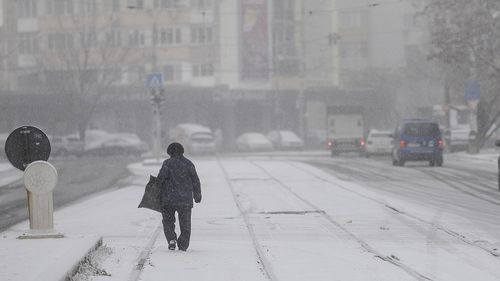 Viceprimarul Capitalei: Cu zonele protejate suspendate, nu vom vedea case de patrimoniu din cauza blocurilor / ”Hoţii vor fi întotdeuna dispuşi să ne fure pământul, spaţiul public, aerul pe care îl respirăm”