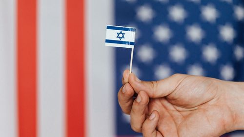 Israel interzice călătorii spre SUA, Canada și alte opt țări din cauza răspândirii variantei Omicron a coronavirusului