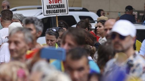 Rafila, despre vaccinare: Noi nu am găsit cuvântul obligatoriu în text / Se pare că minciuna are picioare scurte / Această impostură repetată adusă la paroxism trebuie să înceteze în România