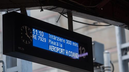 Sindicaliștii din sectorul feroviar protestează în fața Ministerului Transporturilor, nemulțumiți de înghețarea salariilor