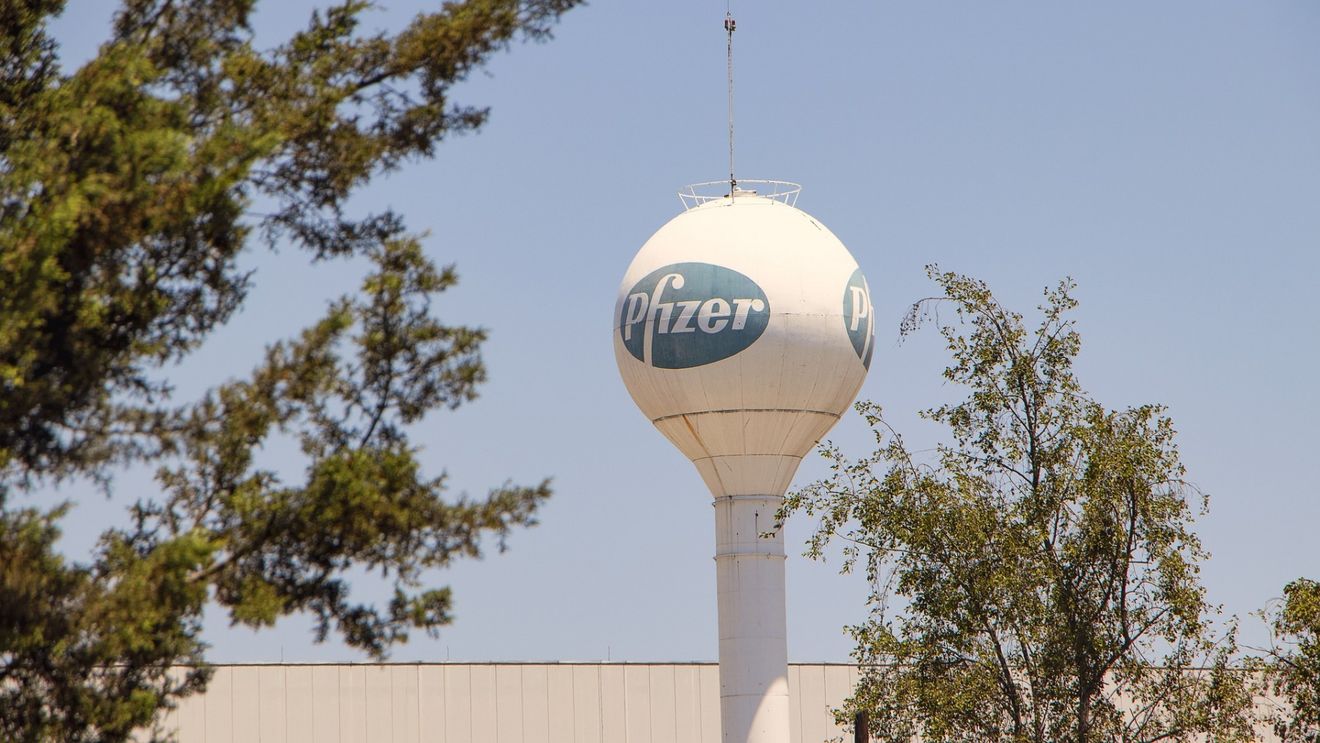 Canada autorizează pastila anti-COVID de la Pfizer