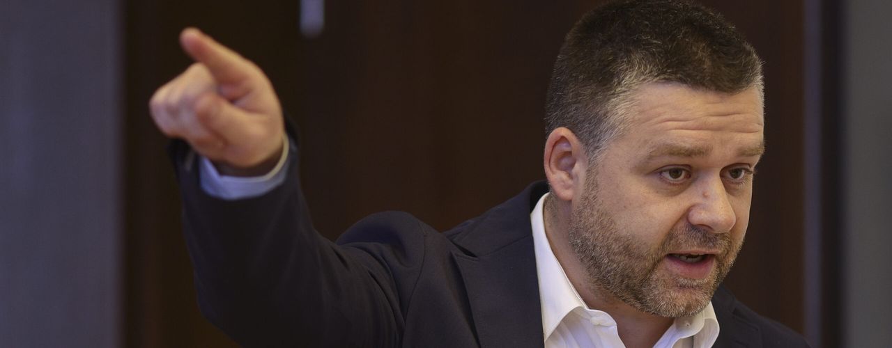 BREAKING: Ciprian Ciucu, principalul aliat politic al lui Ilie Bolojan, pus sub acuzare de DNA și plasat sub control judiciar într-un dosar de luare de mită. Ciucu: Sunt nevinovat, vreau să-mi duc mandatul până la capăt