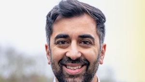 Scoția: Humza Yousaf, ales de partizanii independenței pentru a deveni prim-ministru