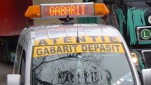 Restricţii de trafic duminică seara începând cu ora 23.00 pentru un transport agabaritic de la Constanţa la Bucureşti