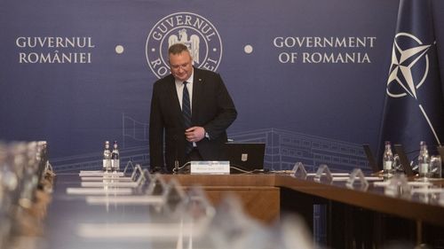 Ciucă: Toate angajamentele pe care le-am luat le vom urmări consecvent la nivel guvernamental. Programul de guvernare şi stabilitatea coaliţiei arcului guvernamental sunt garanţii ale realizării acestora