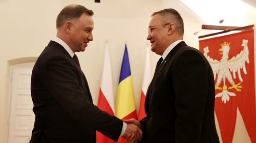 Presa maghiară de opoziție: Începe o nouă prietenie - Varşovia a schimbat Budapesta cu Bucureștiul