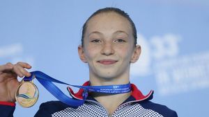 Mesajul Nadiei Comăneci pentru Bărbosu, Voinea și Chiles după prima medalie olimpică a României la gimnastică în ultimii 12 ani: ”Faceți sportul să strălucească” / Către fani: ”NU le mai atacaţi pe aceste tinere”