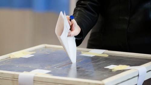 Calendarul complet al alegerilor: când trebuie depuse candidaturile la prezidențiale și parlamentare și când are loc votul