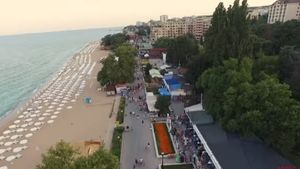 Bulgaria contează și anul acesta pe turiștii din România/ Creștere de 18,5% a zborurilor planificate din Germania pe aeroporturile din Varna și Burgas