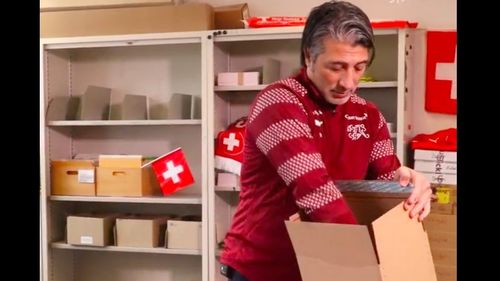 Elveţia i-a trimis Irlandei de Nord 9,3 kilograme de ciocolată pentru 93 de minute de rezistenţă în faţa Italiei, în preliminariile Campionatului Mondial