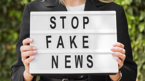 Vaccin împotriva fake-news? Chiar există, doar că nu se face cu seringă