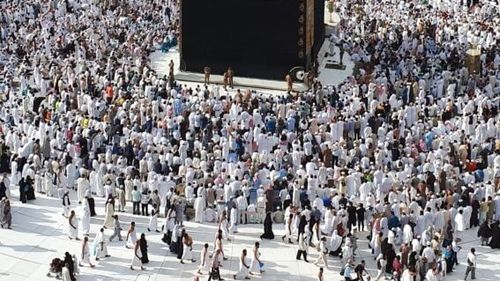 Pelerinaj la Mecca: Peste un milion de musulmani sunt așteptați, pe o căldură sufocantă, la Hajj, unul din cei cinci piloni ai Islamului, în orașul considerat ”cel mai sfânt”