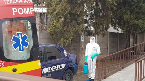 Sfaturi utile. Zece reguli la intrarea în casă care diminuează riscul infectării cu coronavirus