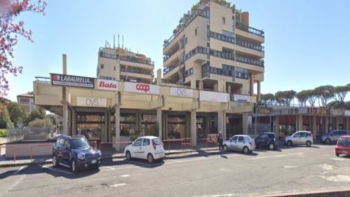 Roma: podeaua unei clinici s-a prăbușit, o persoană a fost rănită grav. La etajul inferior, un român și un italian demolau un perete