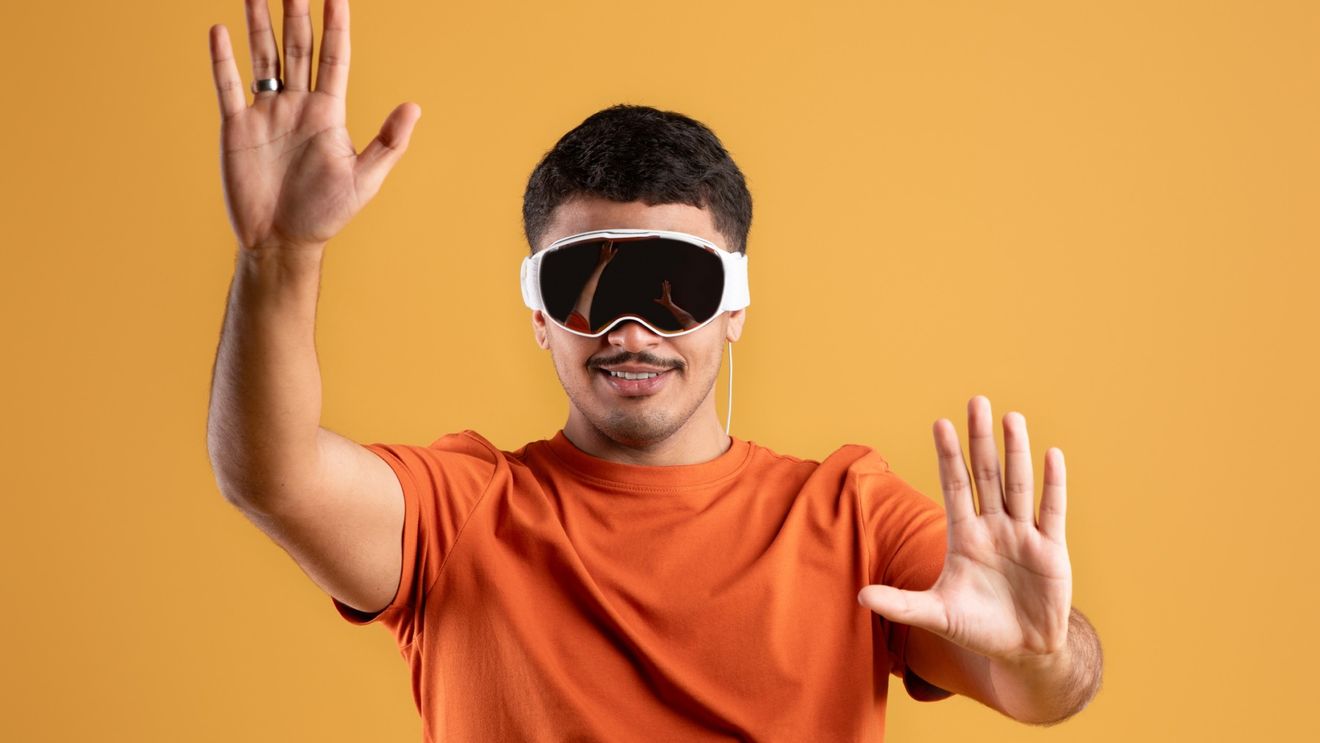 Google şi Samsung au amânat lansarea unei căşti comune de realitate mixtă