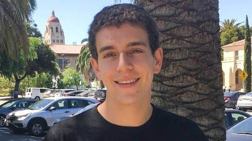 FIDE va investiga atacurile lui Kramnik asupra lui Naroditsky, în contextul șocului provocat de moartea marelui maestru american la doar 29 de ani