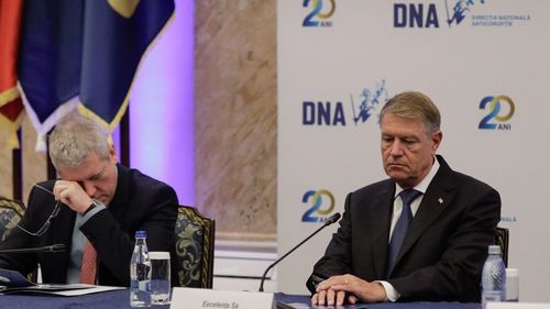 BREAKING Președintele Klaus Iohannis a promulgat cele trei legi ale justiției. Șeful statului nu a așteptat avizul Comisiei de la Veneția, așa cum ceruse comisarul european pentru Justiție