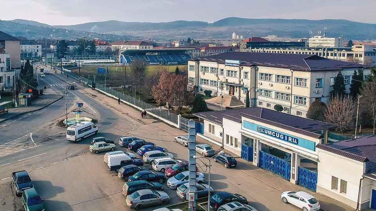 Grevă spontană la Uzina Mecanică din Cugir, care produce muniție / Peste 400 de angajați au întrerupt lucrul, nemulțumiți de salarii