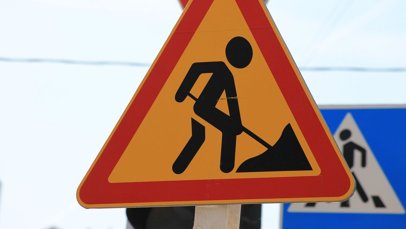 Circulaţie restricţionată pe A1 Bucureşti – Piteşti şi pe Valea Oltului / Se lucrează la carosabil
