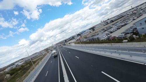 Sorin Grindeanu: Contractul pentru proiectarea şi execuţia primului lot de 33 km. al sectorului de Autostradă Paşcani-Suceava a fost atribuit unui constructor român, pentru suma de 3,06 miliarde de lei