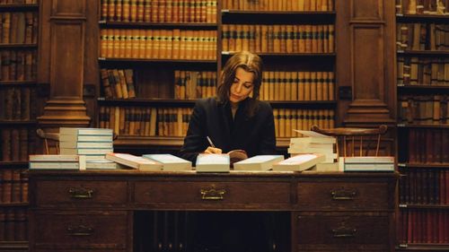 Scriitoarea Elif Shafak, amendată de un tribunal turc pentru plagiat