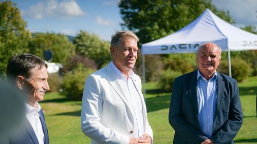 Afacerile președintelui Iohannis cu șeful clubului de golf din Pianu: Werner Keul îi plătește chirie șefului statului pentru un imobil din Sibiu. În 2005 au avut o tranzacție imobiliară de 40.000 de euro