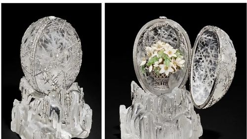 Acest obiect de lux era râvnit de mulţi colecţionari internaţionali: Oul de Iarnă al Romanovilor, creat de Fabergé, vândut la licitaţie cu preţul record de 22,9 milioane de lire sterline