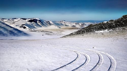 Rusia a suspendat producţia de gaz lichefiat la proiectul său Arctic LNG 2, din cauza sancţiunilor şi a penuriei de tancuri de transport
