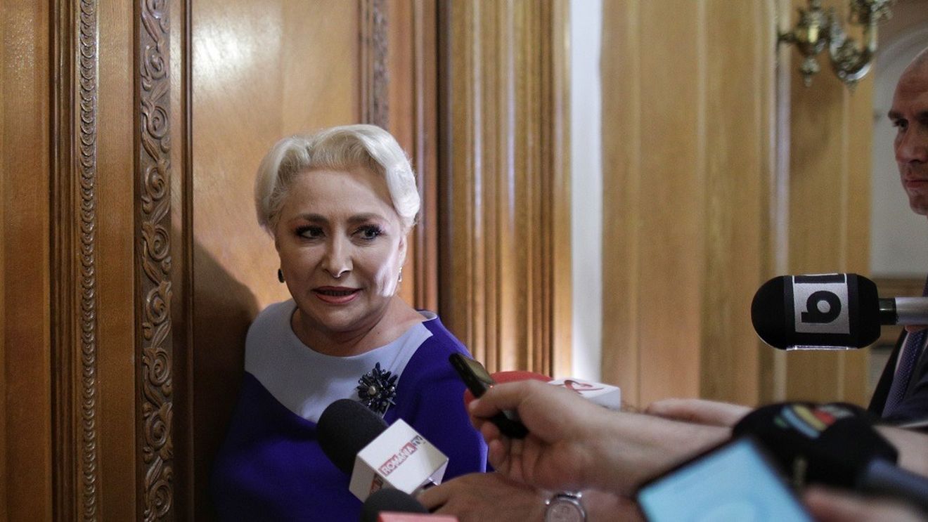 Siegfried Mureșan: Viorica Dăncilă este prim-ministrul de pe holuri. Avem nevoie de un premier care să nu aștepte fotografii pe hol
