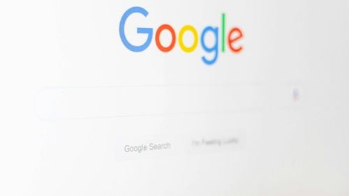 Ce au căutat românii pe Google în 2024 - Campionatul European de Fotbal, Călin Georgescu, Ciocolată Dubai, Cum se votează?, definiţia „non-binar”