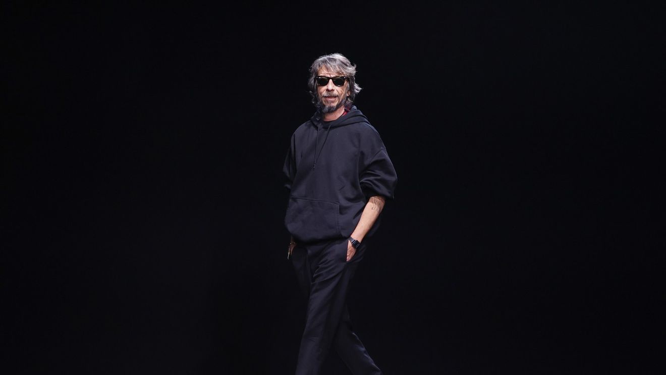 Pierpaolo Piccioli este noul director de creație al casei Balenciaga