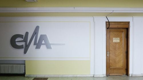 România TV, amendă de 25.000 de lei primită de la CNA pentru atacurile la adresa ONG-urilor Dăruiește Viață și MagiCamp / Amendă de 200.000 de lei pentru Kanal D