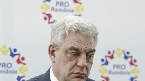 Mihai Tudose, atac dur la ministrul Transporturilor: Băi dementule!