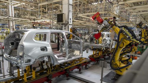 Industria auto, lider în topul celor mai mari exportatori ai României, de cel puțin patru ani/ Valoarea cumulată a exporturilor primelor zece companii a ajuns la o pondere de 17,7% din totalul exporturilor