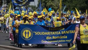 Federaţia Solidaritatea Sanitară amenință cu noi proteste din 6 iulie, după aprobarea OUG privind salariile din sănătate: Ordonanţa amăgirilor. Nu satisface revendicările angajaţilor din sistemul medical